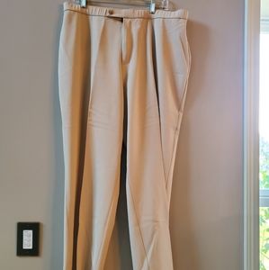 Briggs preowned pants Size 18